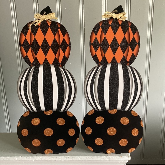 NWT 2- Beautiful Glittered Triple Stacked Wooden Pumpkin Decoration Signs - Picture 15 of 17